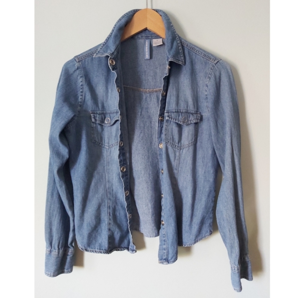🖤 3/$20 Vintage Button Up Denim Shirt